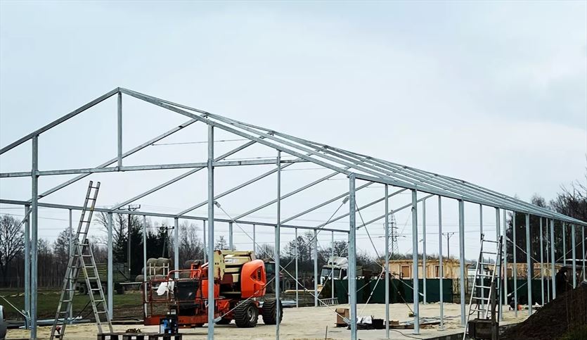 Produkcja i montaż konstrukcji stalowych na wymiar, Woj-Tech Wojciech Brzozowy, Kamionka-Kolonia